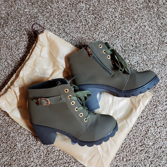 99⁹ Shoes - Army Green Booties